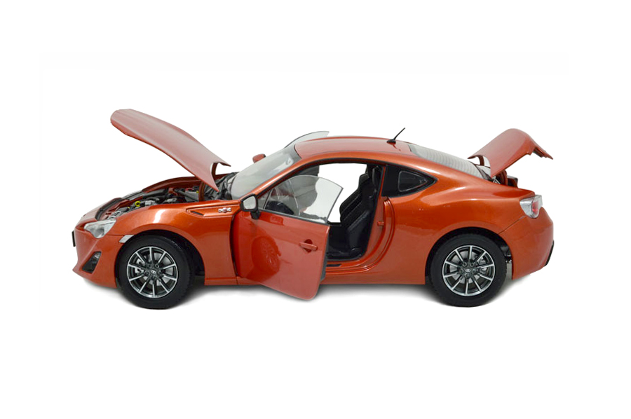 1/18 Toyota 86 GT GT86 Racing Car Diecast Model Car Toys Gifts Red/Orange/White 