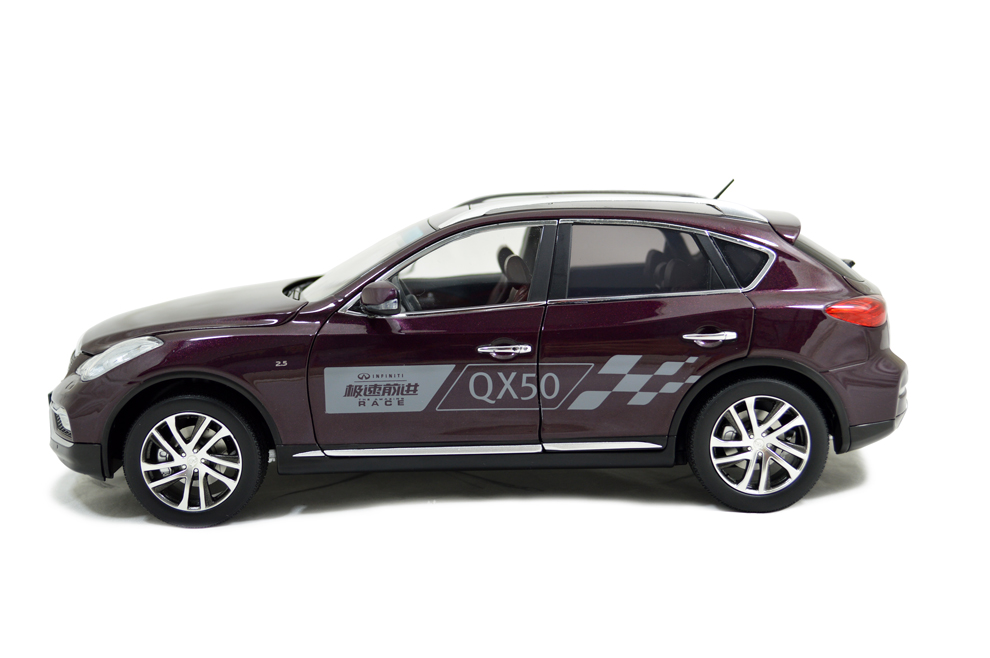 Infiniti_QX50_2015_R_31