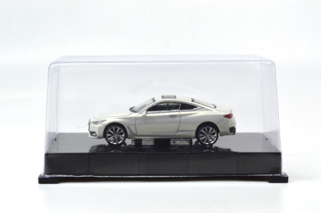 1:64 英菲尼迪 Q60 2018款模型车 - Image 3
