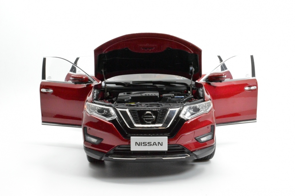 1/18 Nissan Rogue red open 